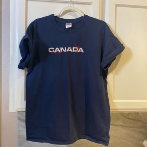 Canada t shirt large navy blue embroidered Canada
